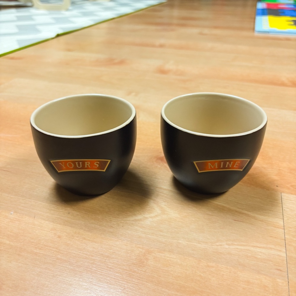 NWOT Baileys Irish Cream Set of 2 Yours & Mine Ceramic Dessert/Coffee Mugs
